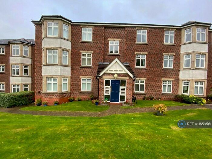 2 Bedroom Flat To Rent In Turnberry, Whitley Bay, NE25