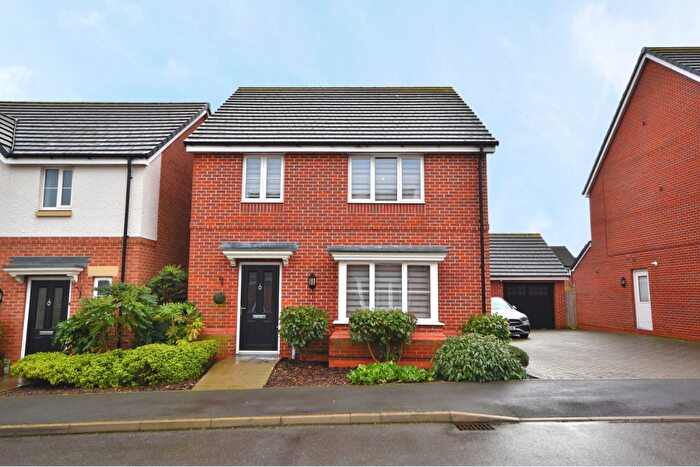 4 Bedroom Detached House For Sale In Ullswater Close, Northampton, NN3