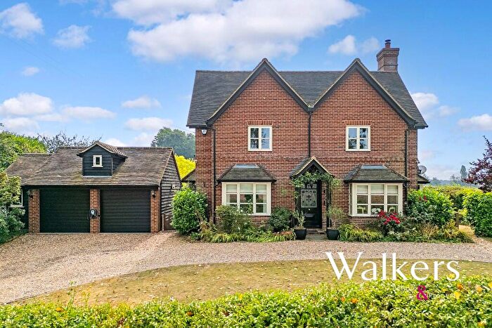 6 Bedroom Detached House For Sale In Newney Green, Writtle, CM1