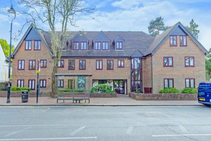 Studio To Rent In Coulsdon Road, Coulsdon, CR5