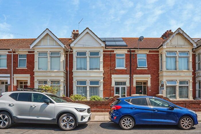 3 Bedroom Terraced House For Sale In Kenyon Road, Portsmouth, PO2