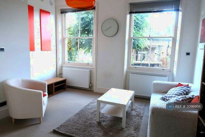 1 Bedroom Flat To Rent In St. Philips Road, Surbiton, KT6