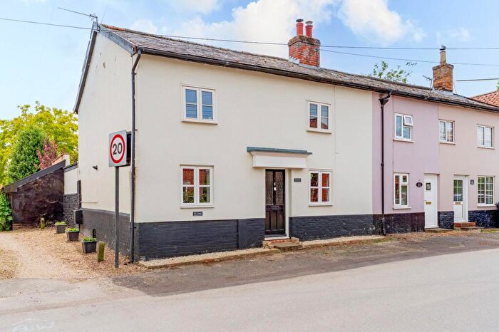 3 Bedroom Cottage For Sale In White Hart Street, East Harling, NR16