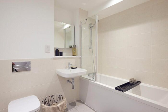 1 Bedroom Apartment To Rent In Castle Wharf, Nottingham, Nottinghamshire, NG1