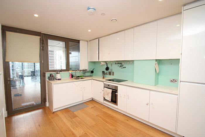 2 Bedroom Apartment To Rent In Vita Apartments, Croydon, CR0