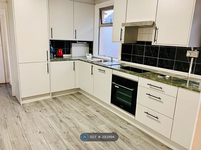 2 Bedroom Bungalow To Rent In New Century Road, Laindon, Basildon, SS15