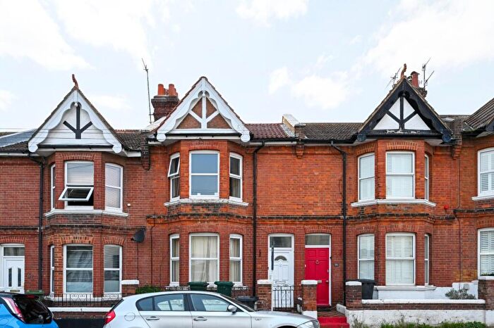 1 Bedroom Apartment To Rent In Tamworth Road, Hove, BN3