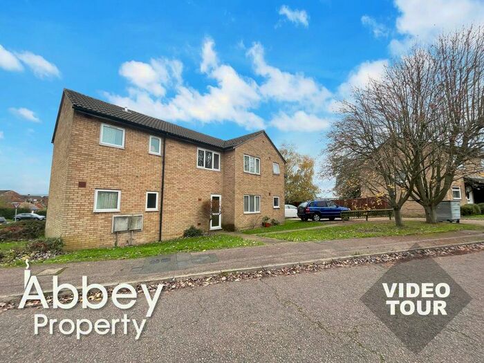 Studio To Rent In Repton Close, Luton, LU3