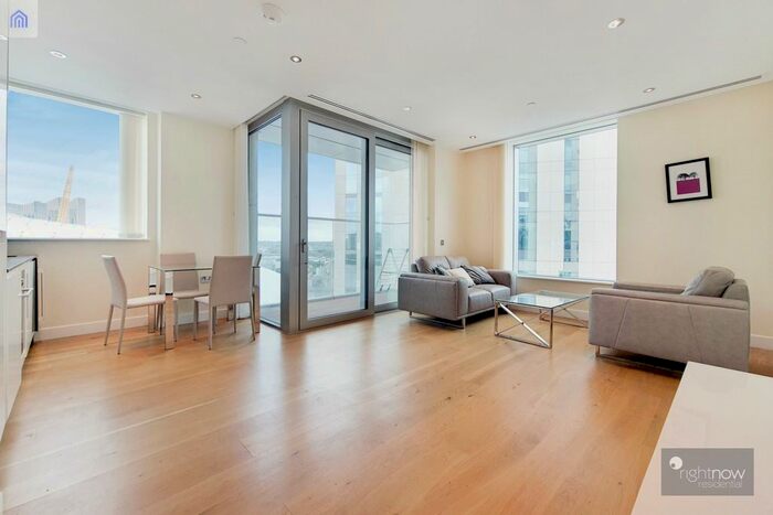 2 Bedroom Flat To Rent In , SE10