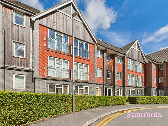 2 Bedroom Apartment To Rent In Millward Drive, Bletchley, MK2