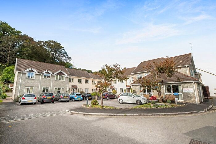 1 Bedroom Flat For Sale In Parkwood Court, Parkwood Road, Tavistock, Devon, PL19