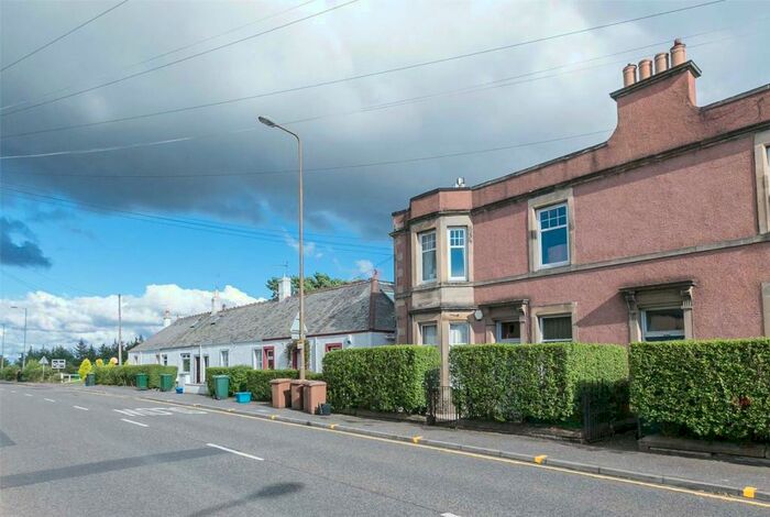 2 Bedroom Apartment To Rent In Lanark Road West, Edinburgh, EH14