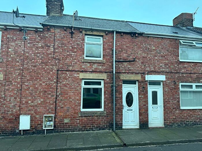 2 Bedroom Property To Rent In Pine Street, Chester Le Street, DH2