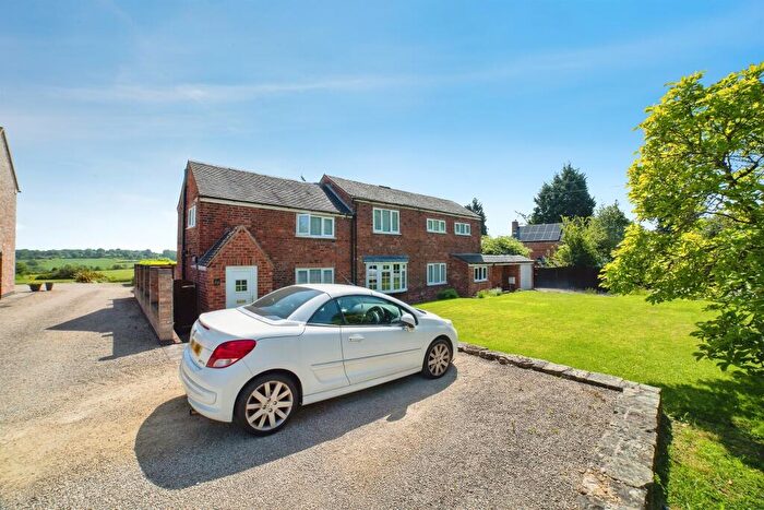 1 Bedroom Semi-Detached House For Sale In Crosshill, Codnor, Ripley, DE5