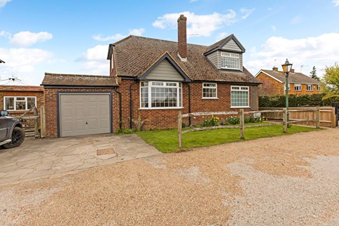 4 Bedroom Detached House For Sale In Ashford Lane, Dorney, SL4