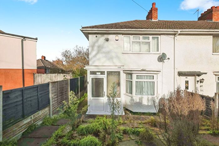 3 Bedroom End Of Terrace House For Sale In Glastonbury Road, Birmingham, West Midlands, B14