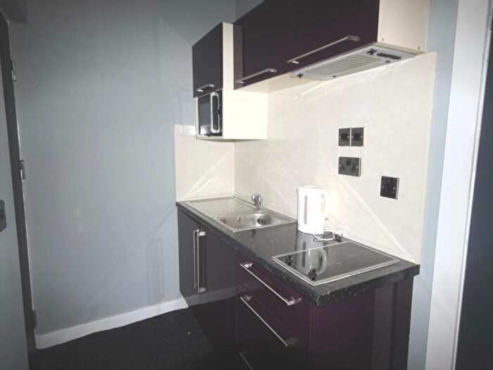 Studio To Rent In Great Horton Road, BD7