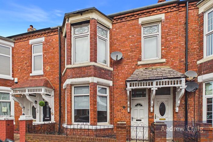 2 Bedroom Flat For Sale In St. Vincent Street, South Shields, NE33