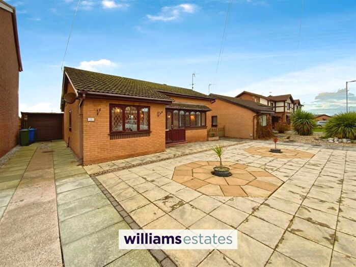 2 Bedroom Detached Bungalow For Sale In Maes Hedydd, Rhyl, LL18