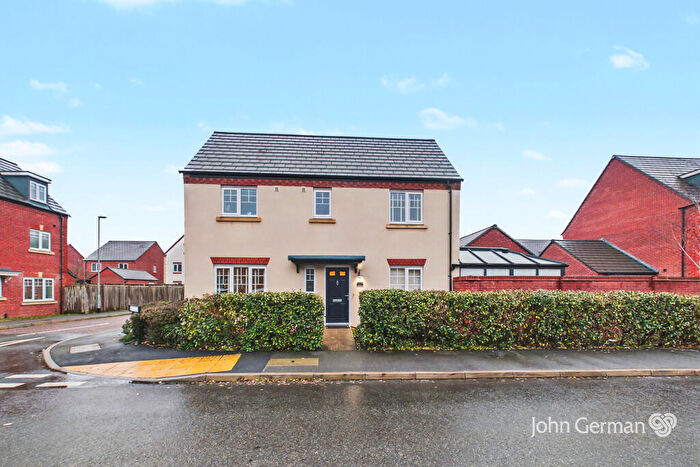 3 Bedroom Detached House For Sale In Osprey Drive, Branston, DE14