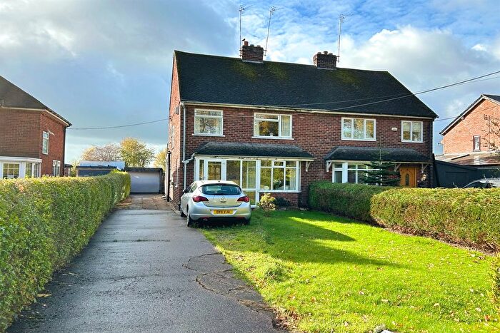 3 Bedroom Semi Detached House For Sale In Twemlow Lane, Twemlow, Holmes Chapel, CW4
