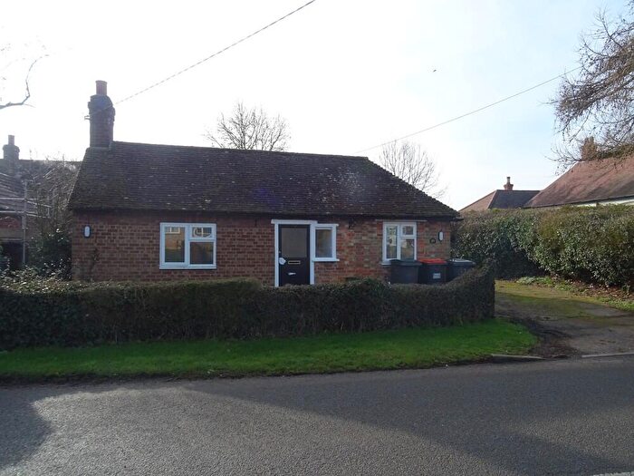 2 Bedroom Bungalow To Rent In Top End, Renhold, MK41