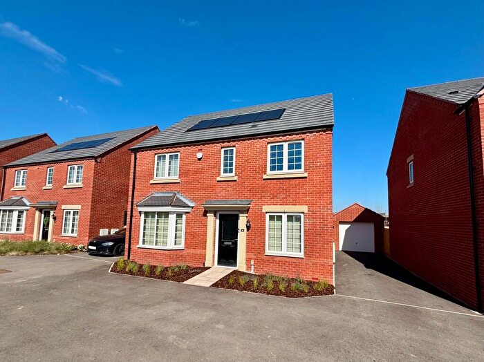 4 Bedroom Detached House To Rent In Fossbrooke Drive, Ashby-De-La-Zouch, LE65