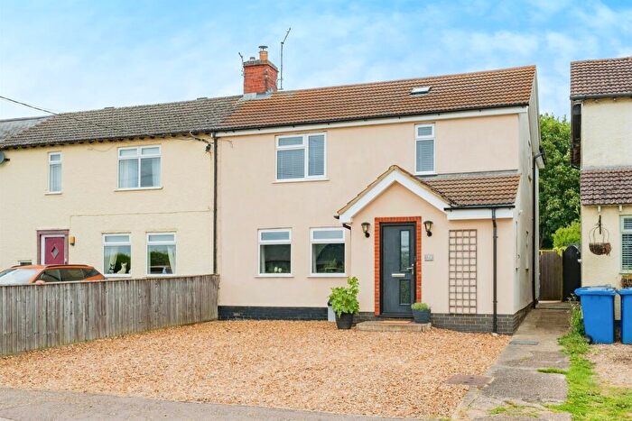 3 Bedroom Semi-Detached House For Sale In Isham Road, Pytchley, NN14