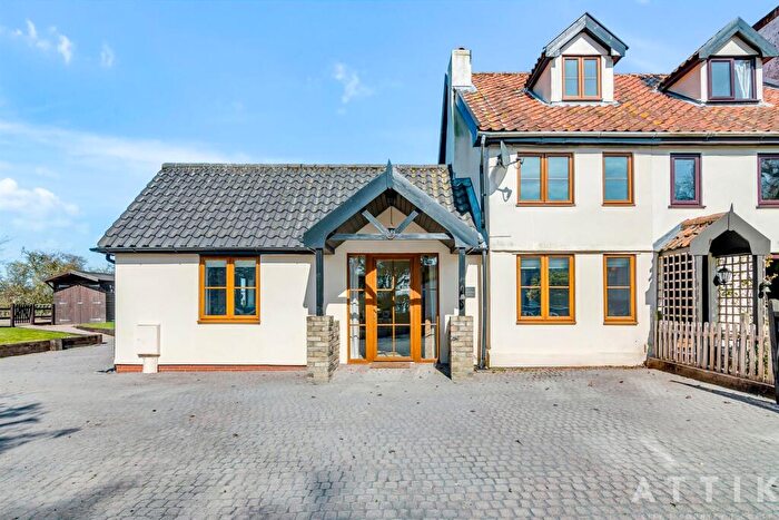 4 Bedroom Cottage For Sale In Chediston, Halesworth, IP19