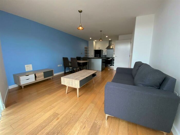 1 Bedroom Apartment To Rent In Islington Wharf, Block A, Great Ancoats Street, M4
