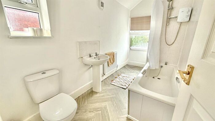 2 Bedroom Terraced House For Sale In Church Road, Northfield, Birmingham, B31