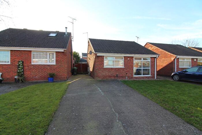 2 Bedroom Bungalow To Rent In Shropshire Avenue, Westwood, Nottingham, NG16