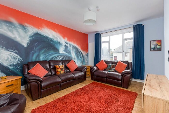 2 Bedroom Villa To Rent In The Crescent, Gorebridge, Midlothian, EH23