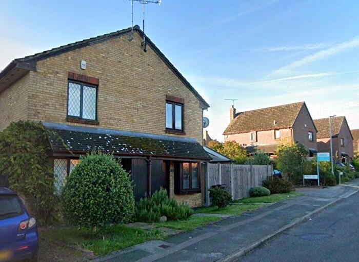 1 Bedroom House To Rent In Bishops Drive, Wokingham, Berkshire, RG40