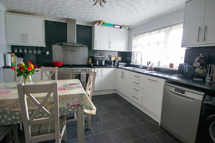 3 Bedroom End Of Terrace House For Sale In Cambridge Close, Haverhill, Suffolk, CB9