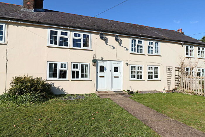 3 Bedroom Terraced House To Rent In Kingston Cottages, Matching Green, CM17