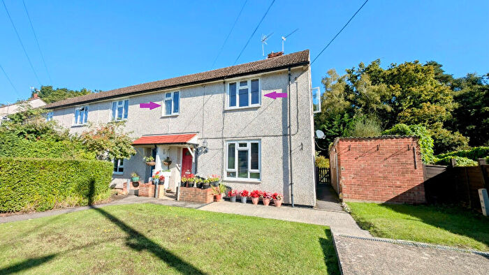 2 Bedroom Maisonette For Sale In Savile Crescent, Bordon, Hampshire, GU35