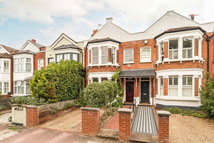 3 Bedroom Terraced House To Rent In Salford Road, Balham, SW2