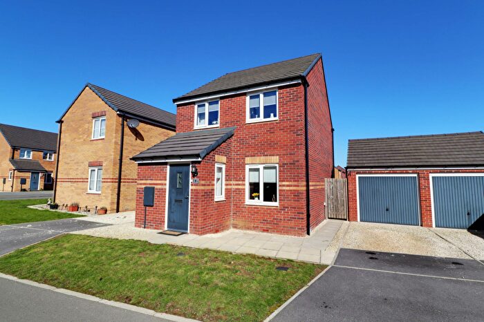 3 Bedroom Detached House For Sale In Poppyfield Way, Winterton, DN15