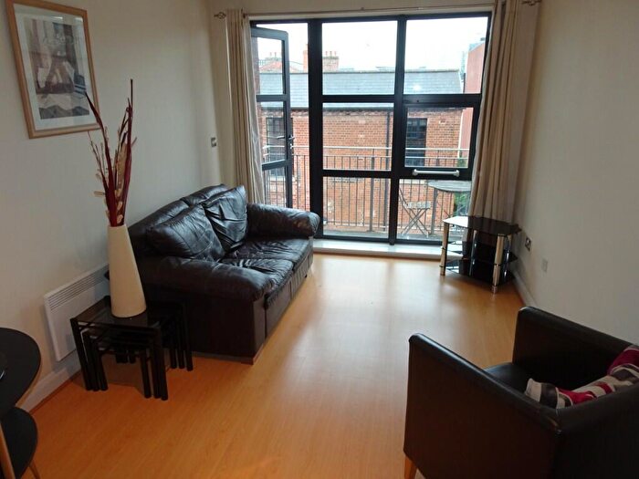 2 Bedroom Apartment To Rent In Camden Village, Camden Street, B1