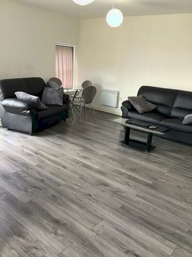 1 Bedroom Apartment To Rent In Wesley Road, Leeds, West Yorkshire, LS12