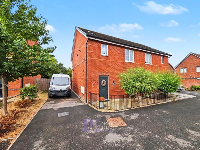 3 Bedroom House For Sale In Bowleys View, Earl Shilton, LE9