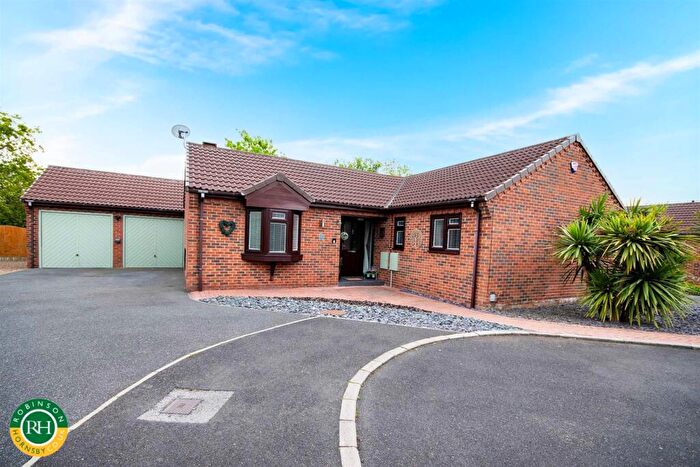 3 Bedroom Detached Bungalow For Sale In Highgrove Court, Cantley, DN4
