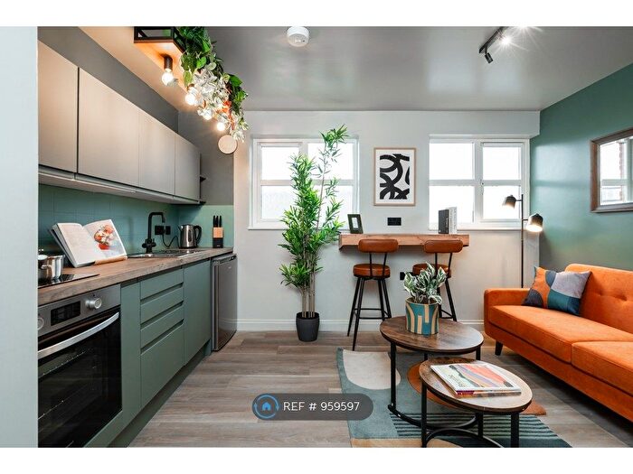 1 Bedroom Flat To Rent In Bucknell Road, Bicester, OX26