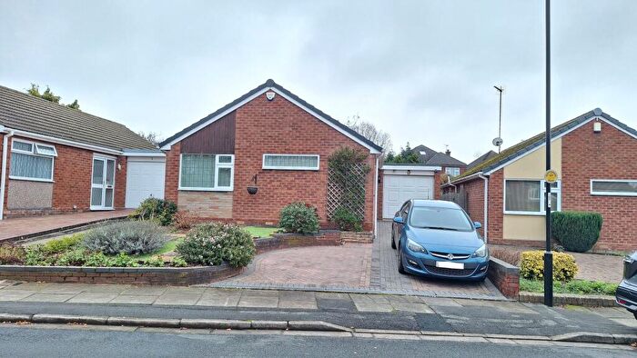 2 Bedroom Detached Bungalow For Sale In Wade Avenue, Coventry, CV3