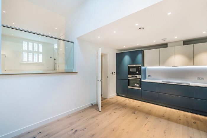 5 Bedroom Terraced House To Rent In Radnor Walk, Chelsea, SW3