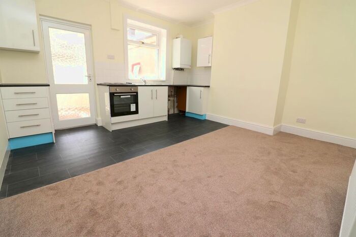 2 Bedroom Terraced House To Rent In Blackburn Road, Great Harwood, Blackburn, BB6