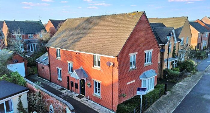 4 Bedroom Detached House For Sale In Goldfinch Road, Uppingham, Oakham, LE15