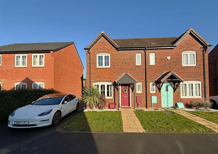 3 Bedroom Semi-Detached House For Sale In Baum Drive, Mountsorrel, Loughborough, LE12