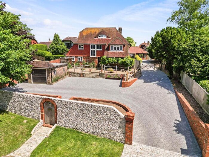 4 Bedroom Detached House For Sale In Firle Road, Seaford, BN25